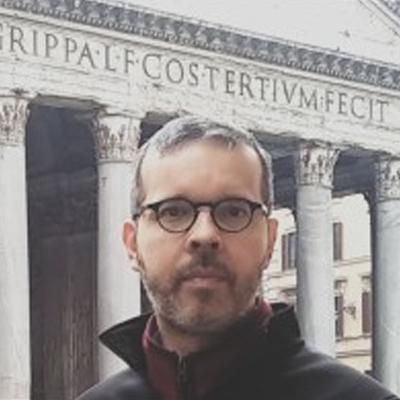 Fabiano Rogerio Correa Headshot